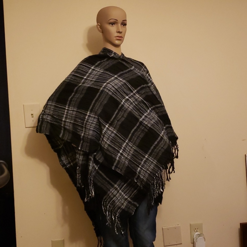Shawl wrap - Picture 4 of 6